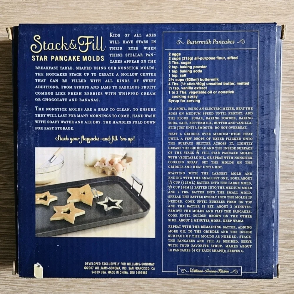 Williams-Sonoma Star Pancake Molds Box with Yellow and Navy Artwork